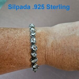 Silpada B2710 Brilliance Hinged Bangle